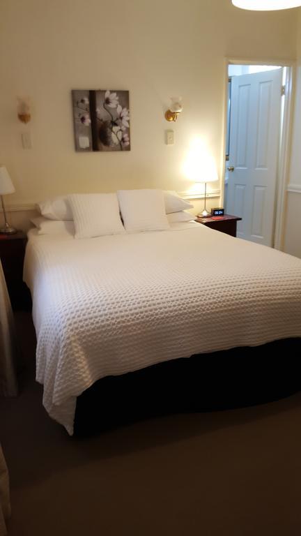 Anchorage And Self-contained Guest house