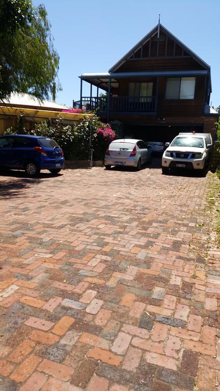 Anchorage And Self-contained Guest house Rockingham
