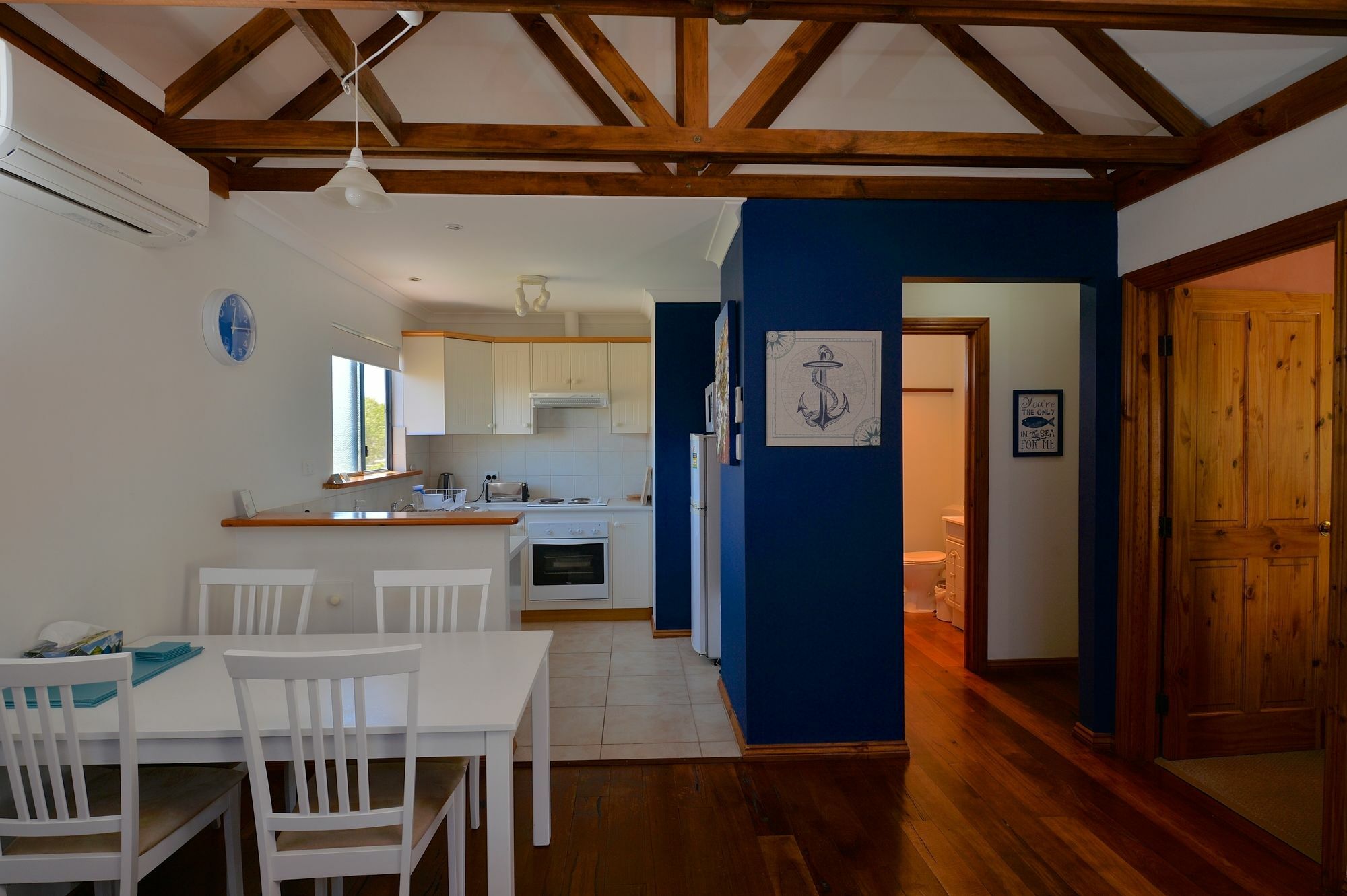 Guest house Anchorage And Self-contained 4*